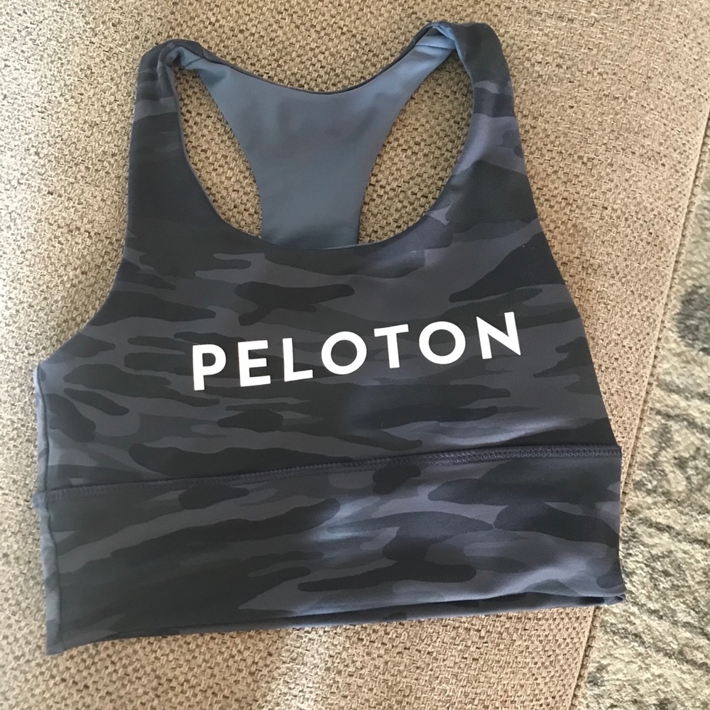 Pelotón blue camo sports bra